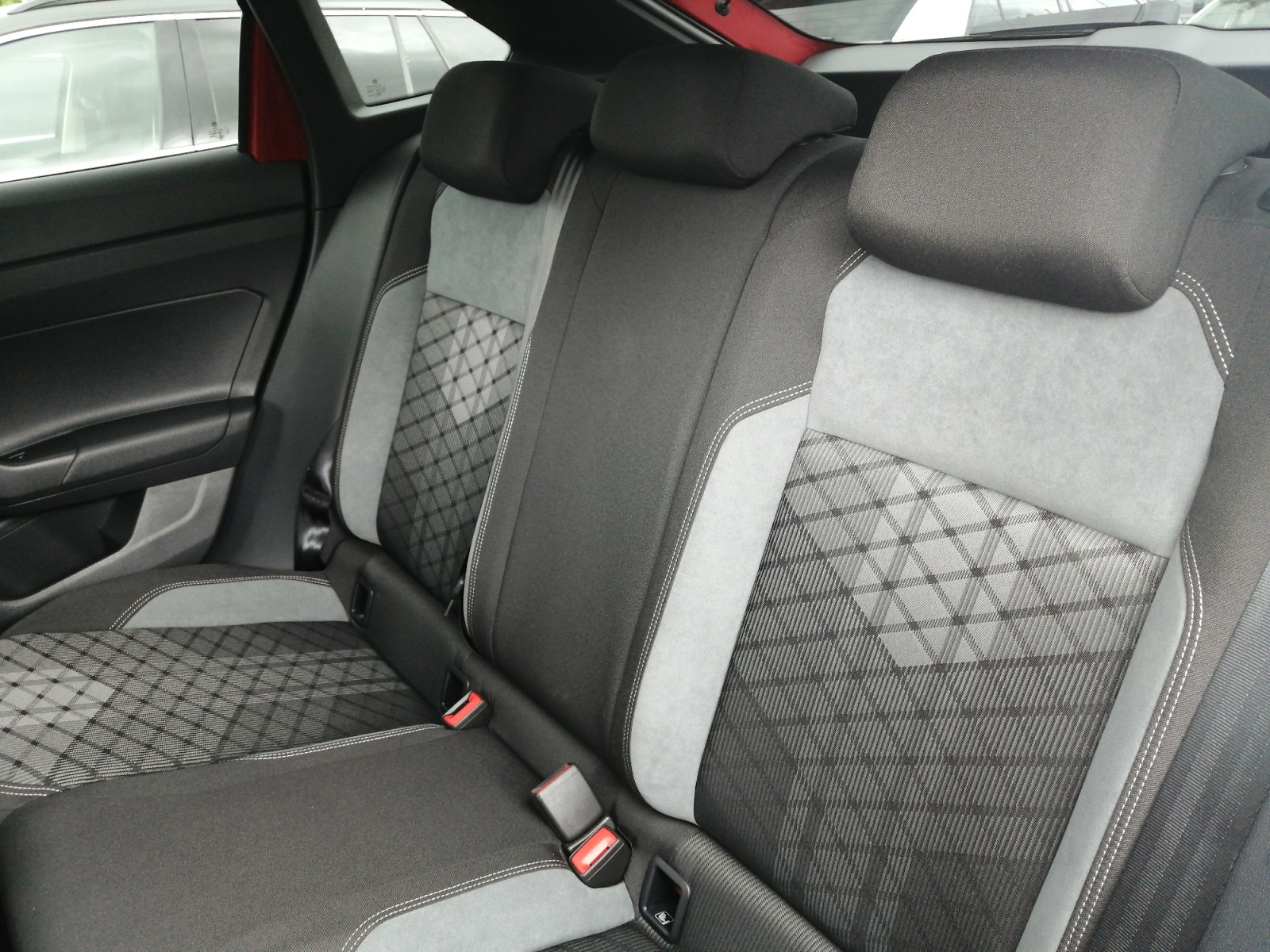 Taigo 1.0TSI R-Line DSG ,R Line,PANO,Virtual,PDC