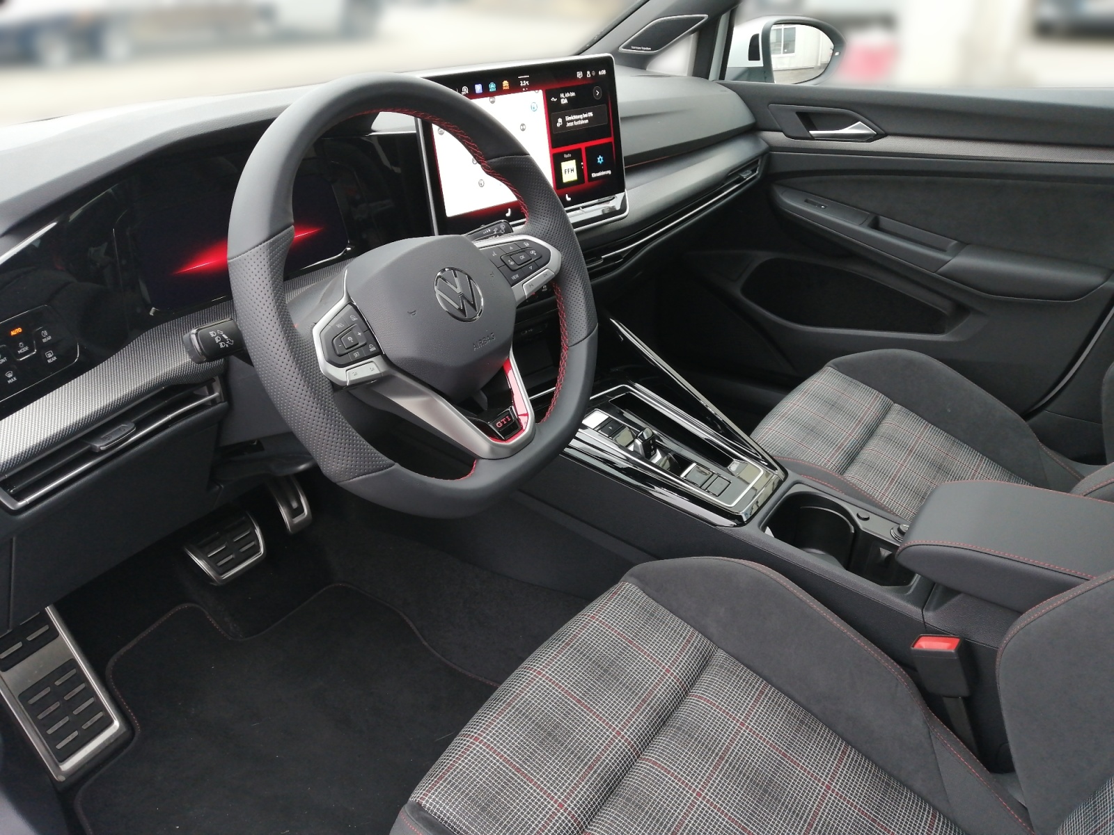 Golf GTI 2.0 l TSI OPF DSG ,PANO,Virtual,PDC,HUD