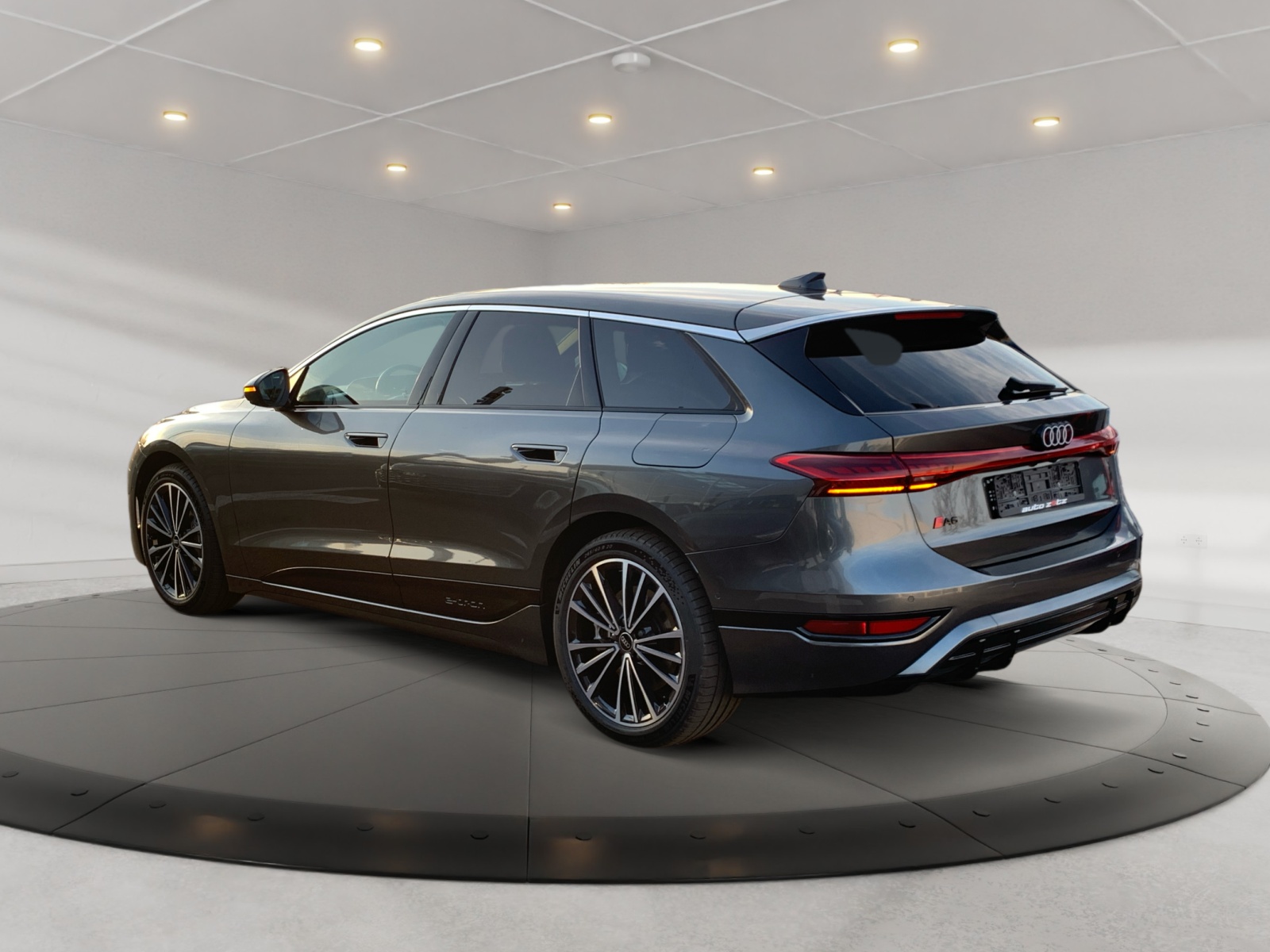 A6 Avant e-tron performance ,S Line,PDCLeder