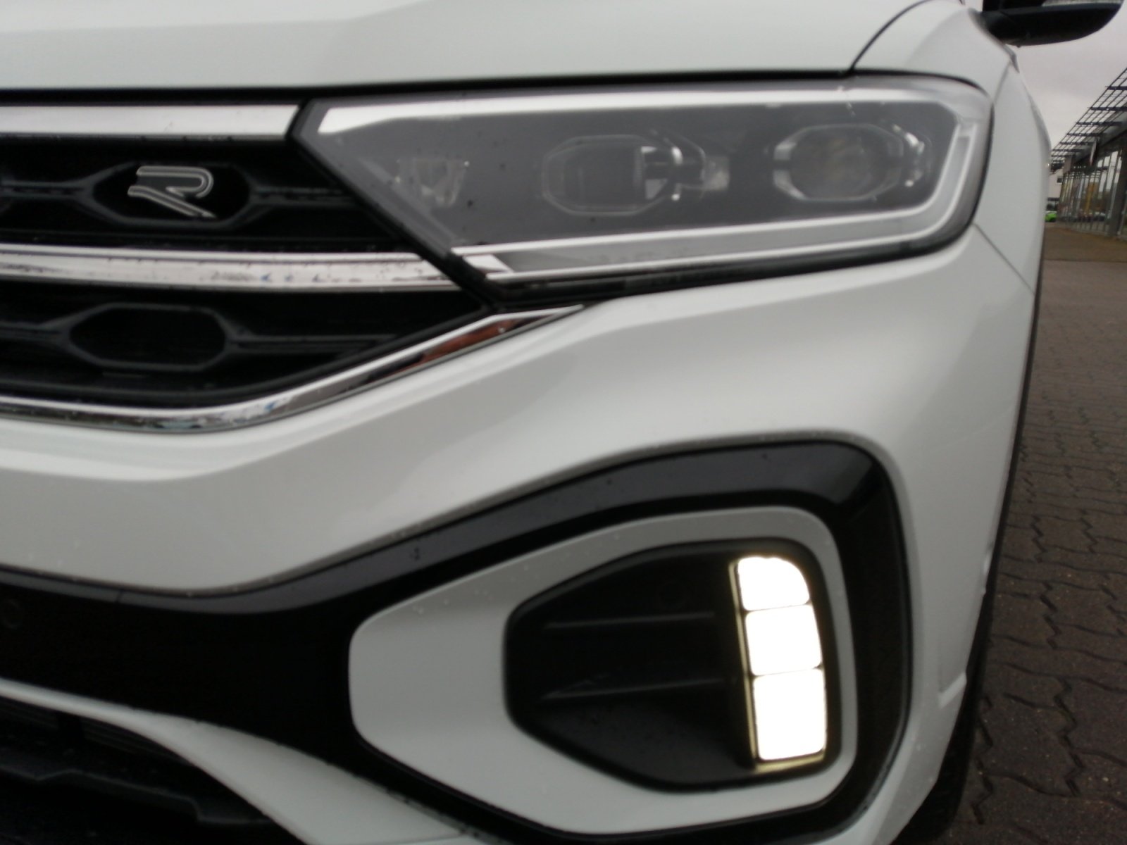 T-Roc R-Line 1.5 l TSI OPF DSG Kam.,PDC,Virtual