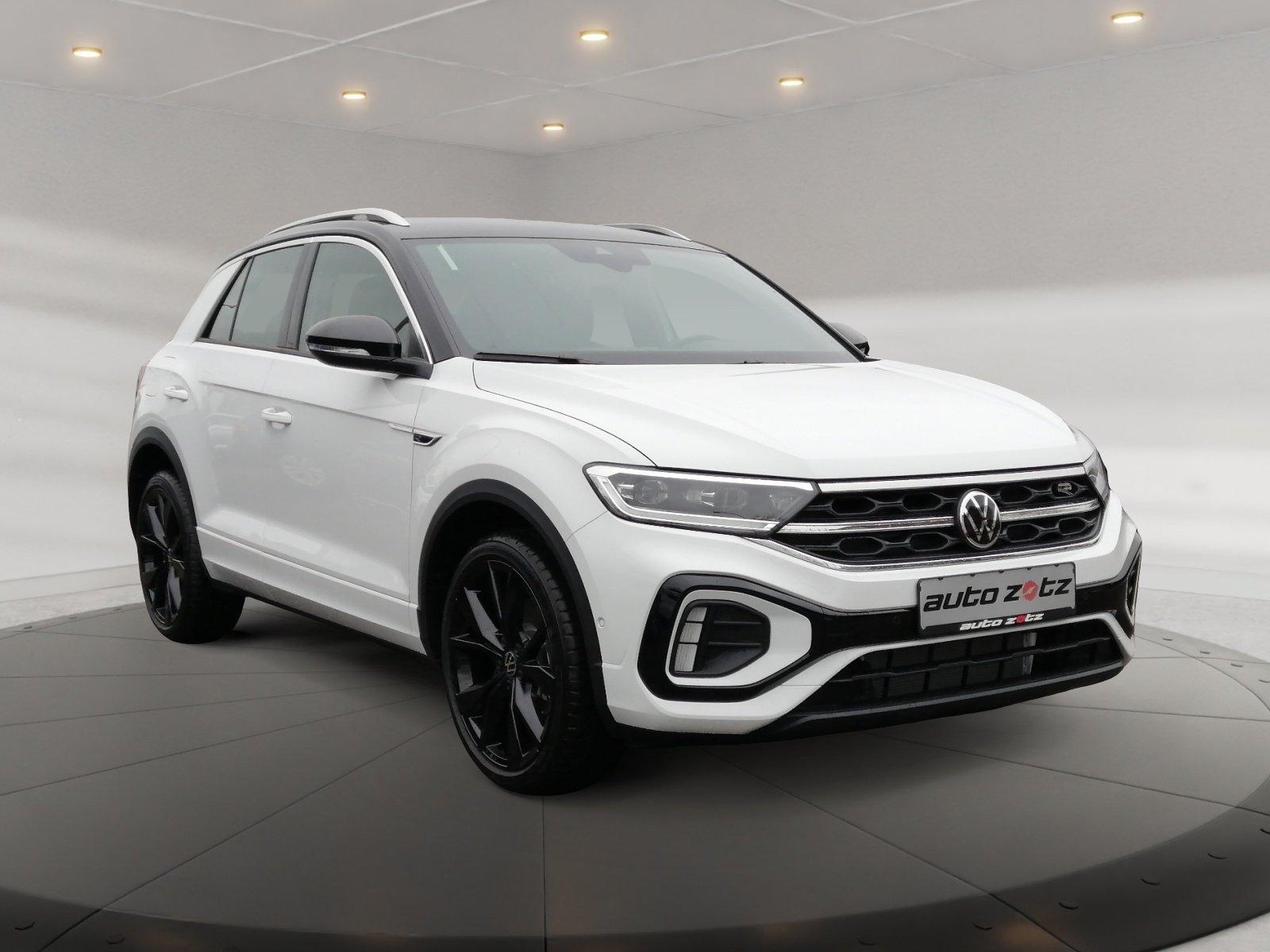 T-Roc R-Line 1.5 l TSI OPF DSG Kam.,PDC,Virtual