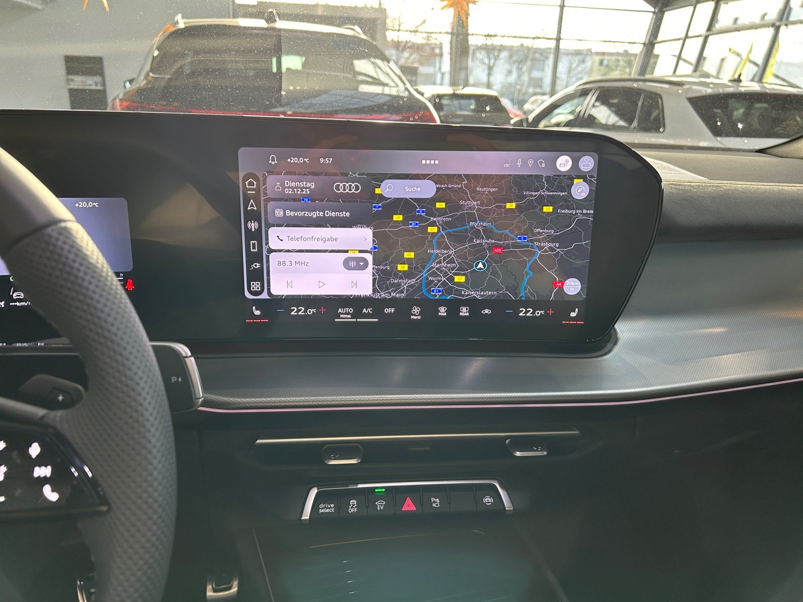 Q3 SUV e-hybrid 200 kW S tronic S Line,Kam.,ACC