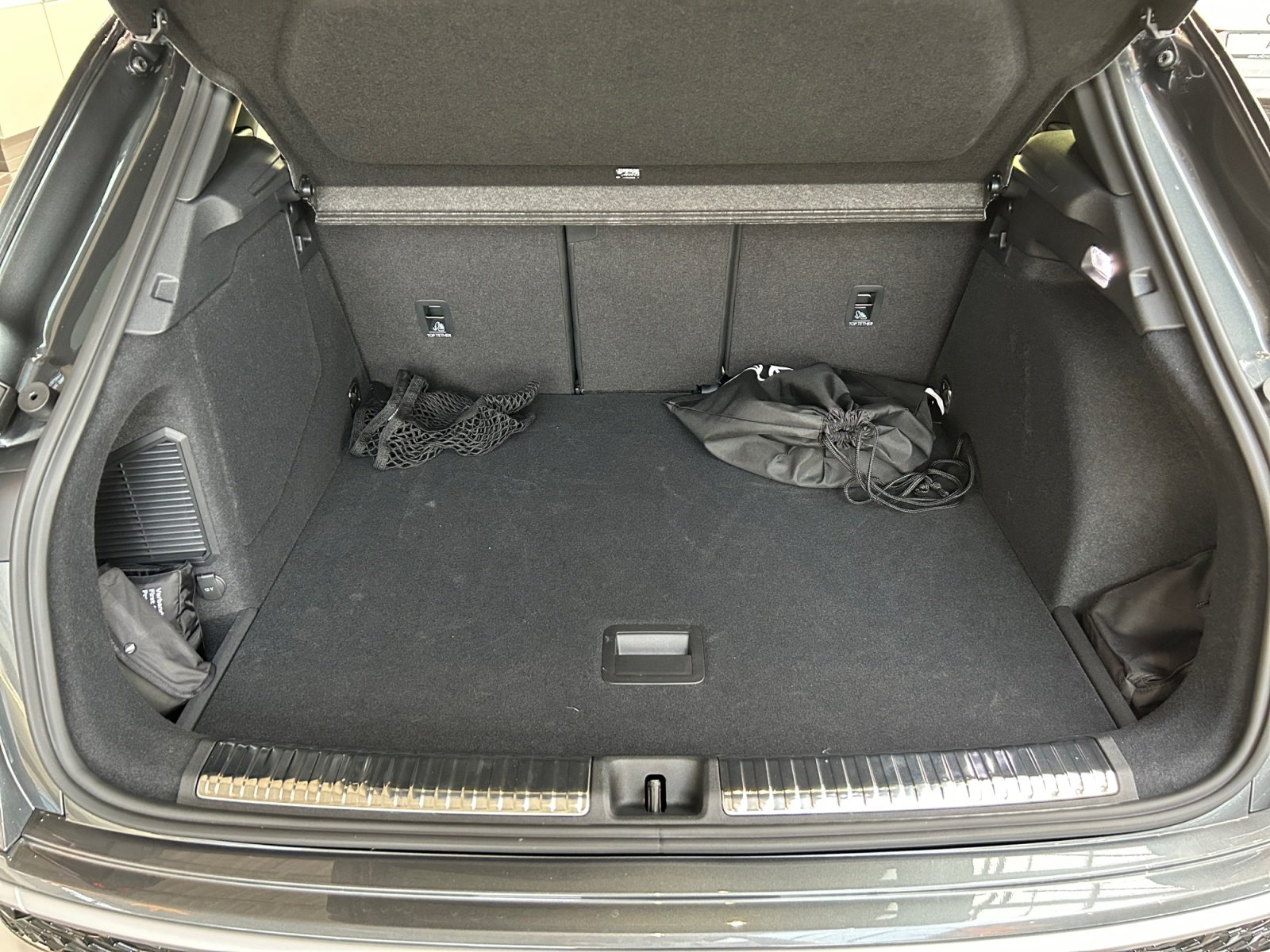 Q3 SUV e-hybrid 200 kW S tronic S Line,Kam.,ACC