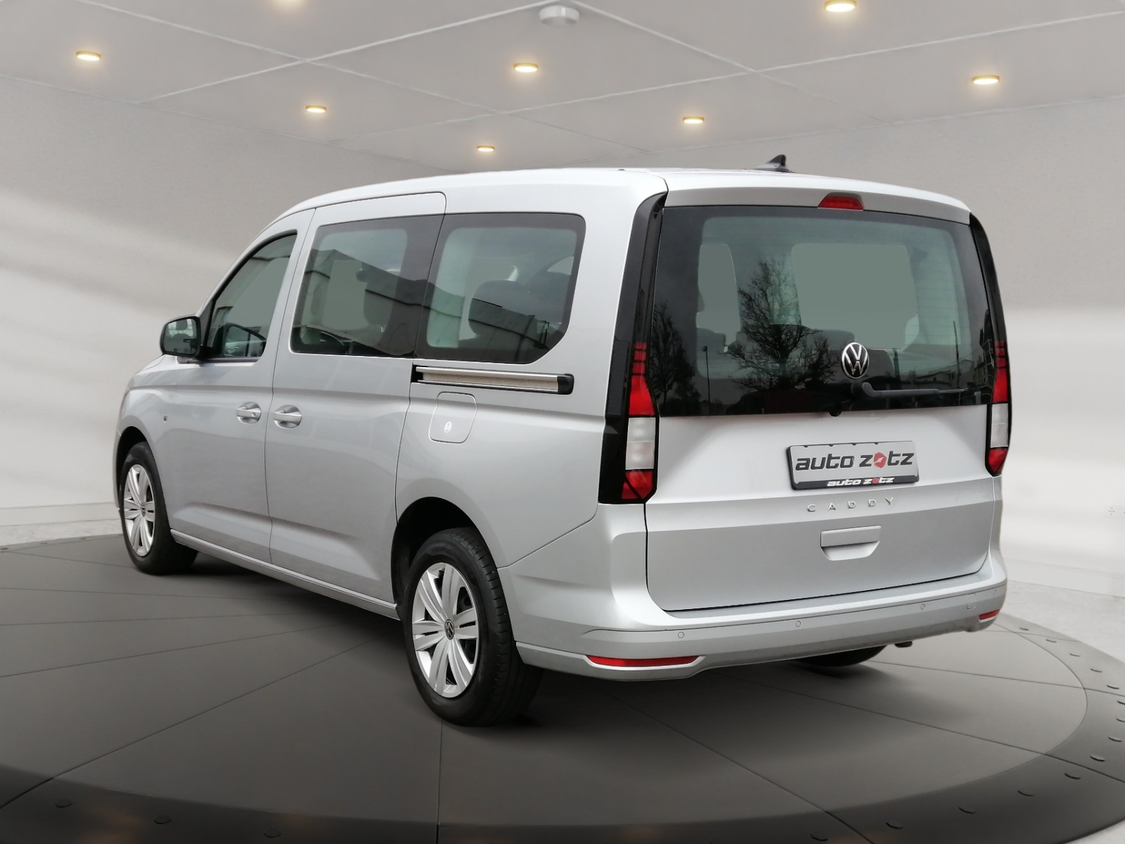 Caddy Maxi 2.0TDI KAMERA CARPLAY ,Virtual,PDC