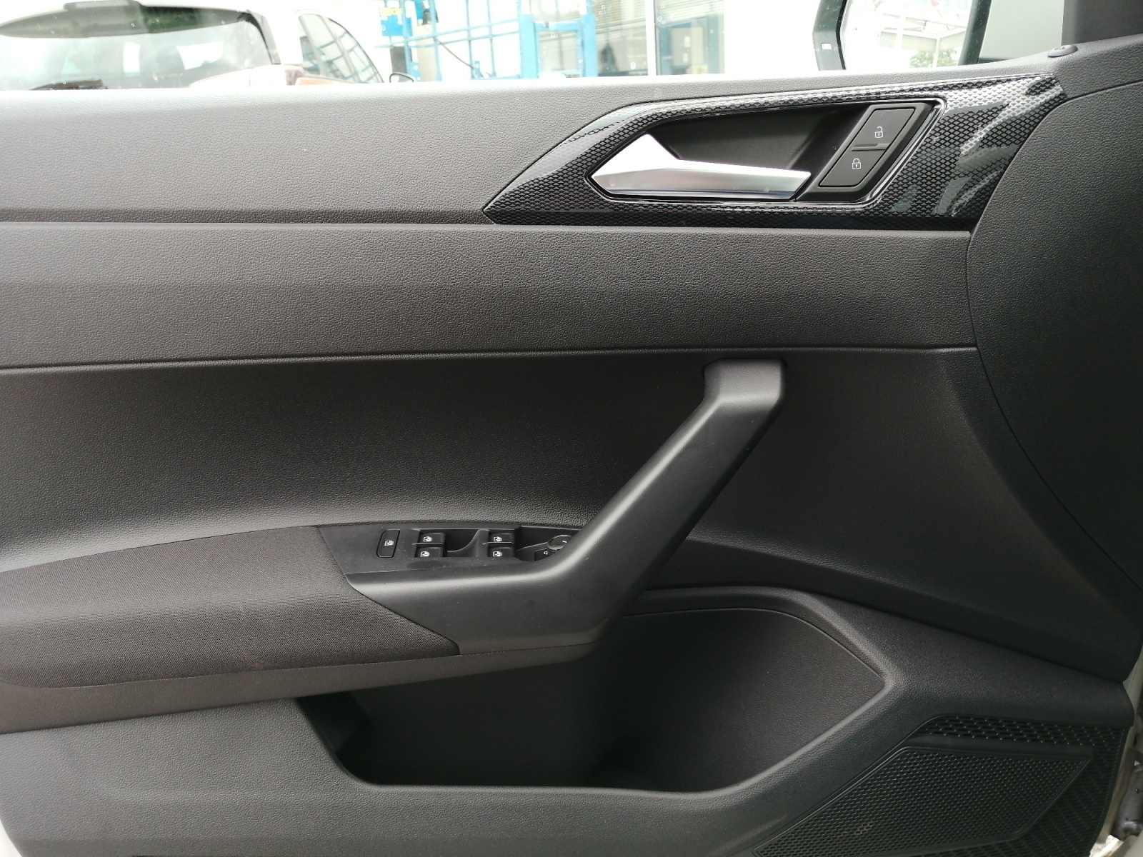 Polo VI 1.0TSI Life ,Virtual,PDC,Kam.,LED,SHZ,LM