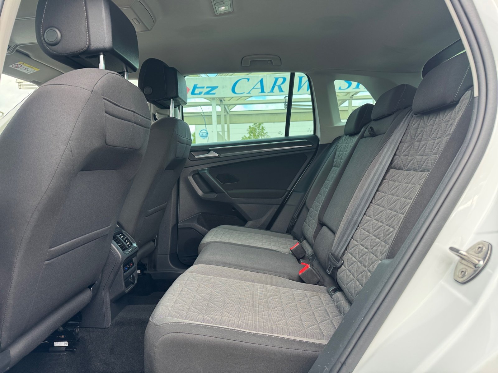 Tiguan Life 2.0TDI DSG 4Motion PDC,Virtual,ACC