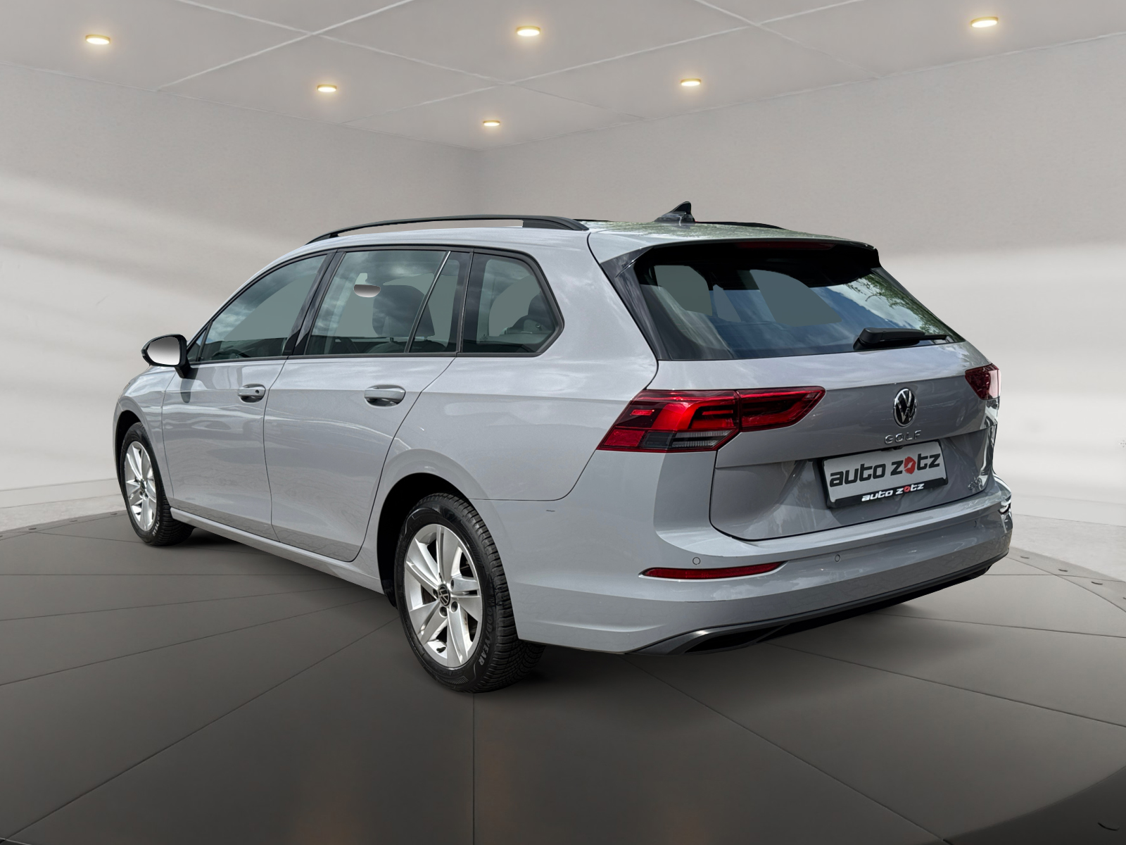 Golf Variant Life 1.0 eTSI ACC KAM ,Virtual,PDC