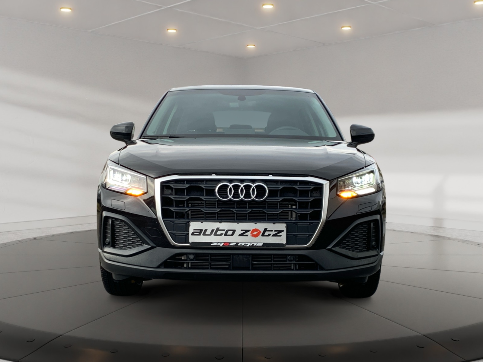 Q2 35 TFSI S tronic ,PDC,LED,SHZ