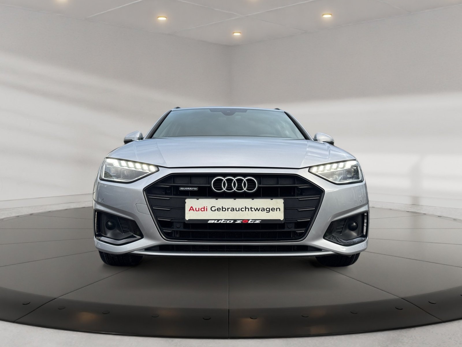 A4 Avant advanced 40TDI quattro S tronic HUD,PDC