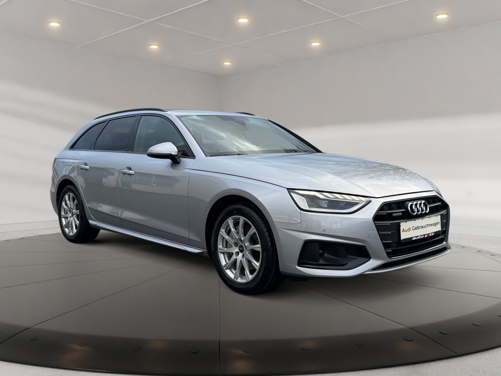 A4 Avant advanced 40TDI quattro S tronic HUD,PDC
