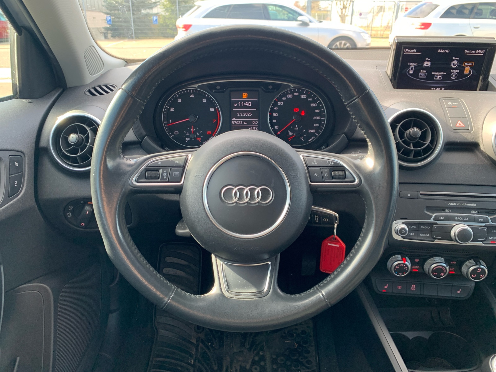 A1 Sportback 1.4 TFSI 6-Gang ,PDC,Navi,SHZ,LM