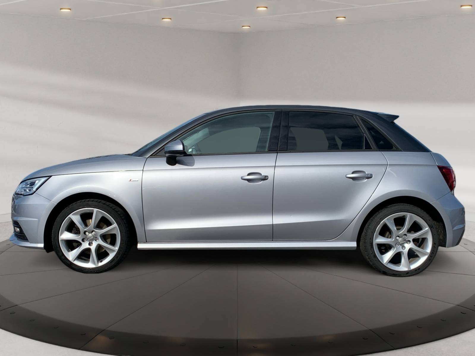 A1 Sportback 1.4 TFSI 6-Gang ,PDC,Navi,SHZ,LM