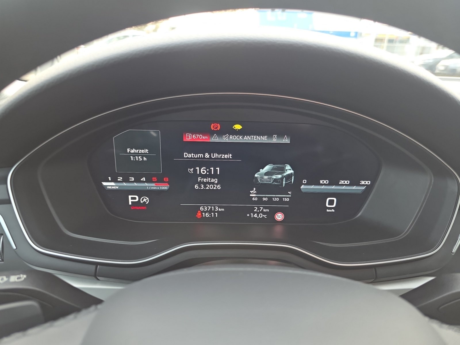 A4 Avant advanced 40 TDI quattro S tronic PDC,LM