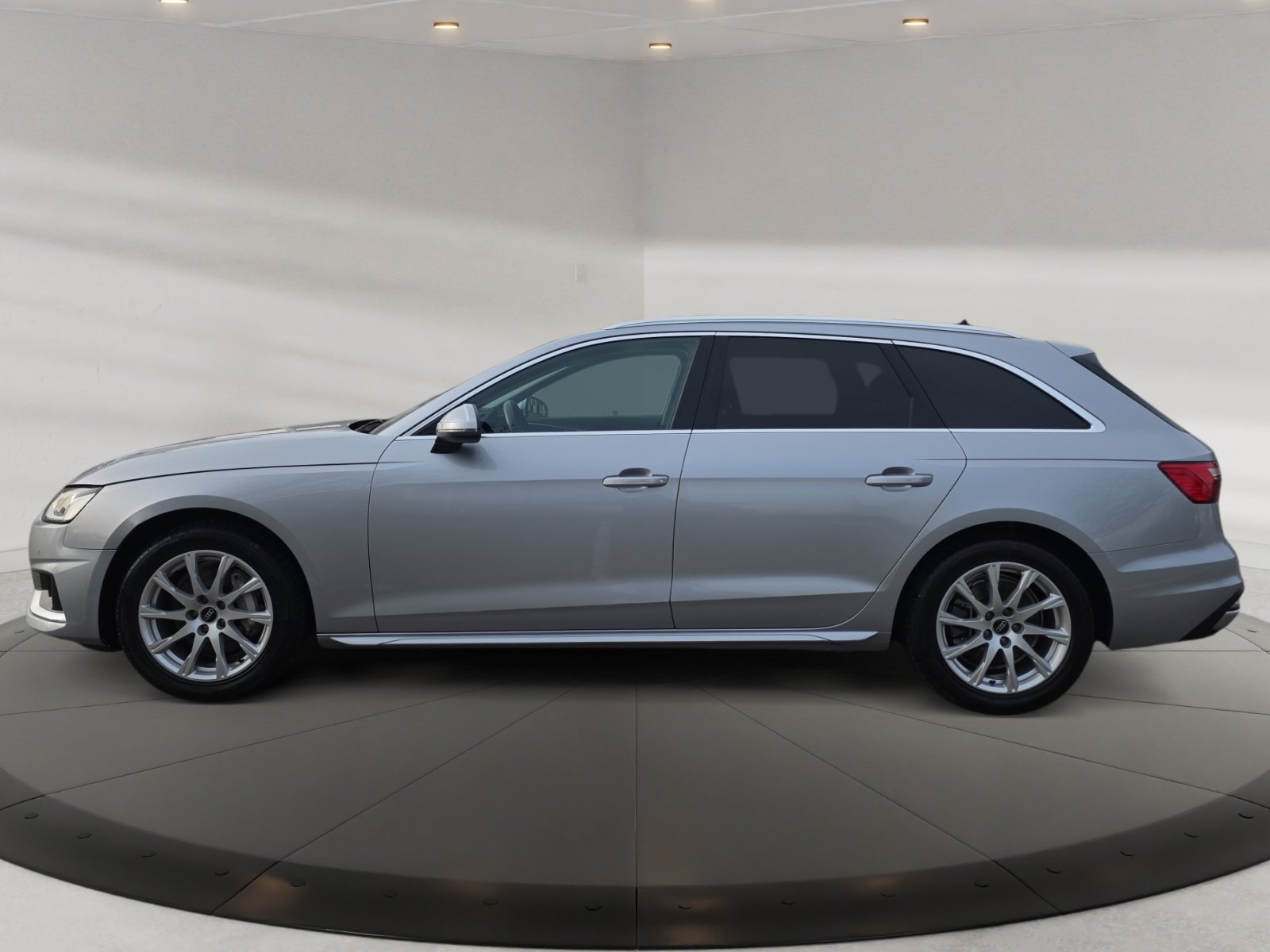 A4 Avant advanced 40 TDI quattro S tronic PDC,LM