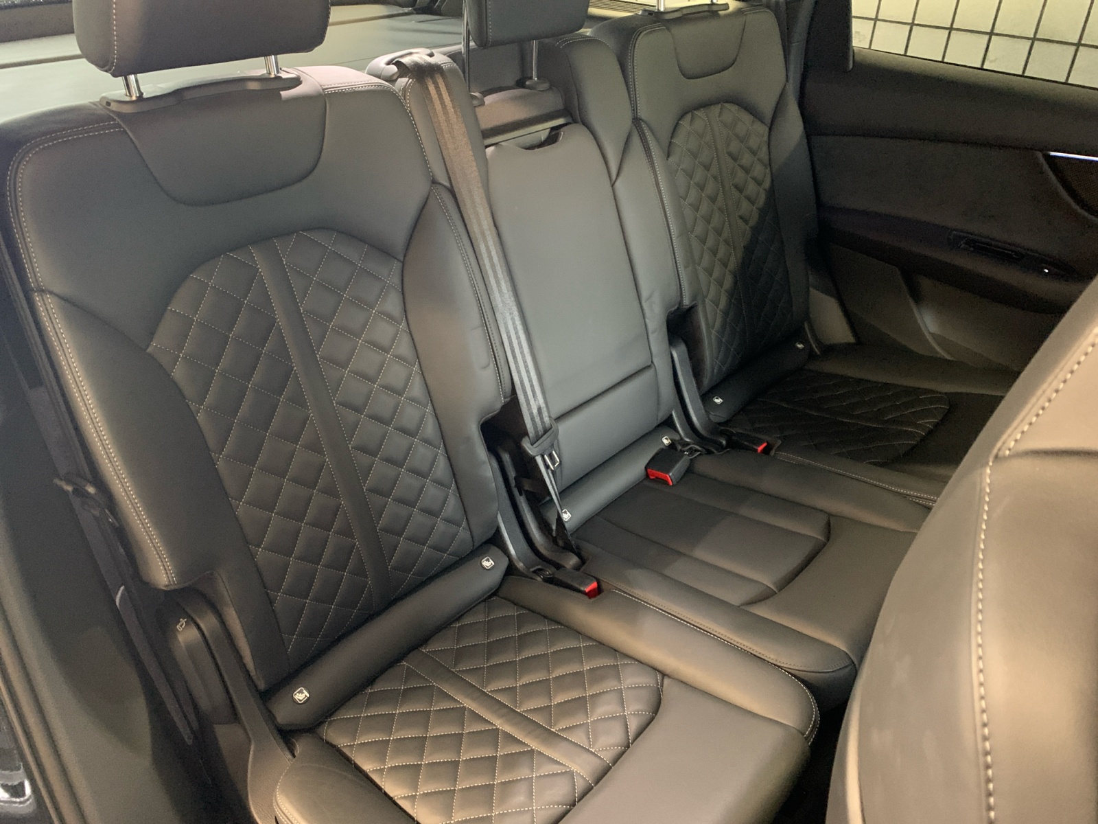SQ7 SUV ,Luft,S Line,PDC,Virtual,BO,HUD,AHK,Navi