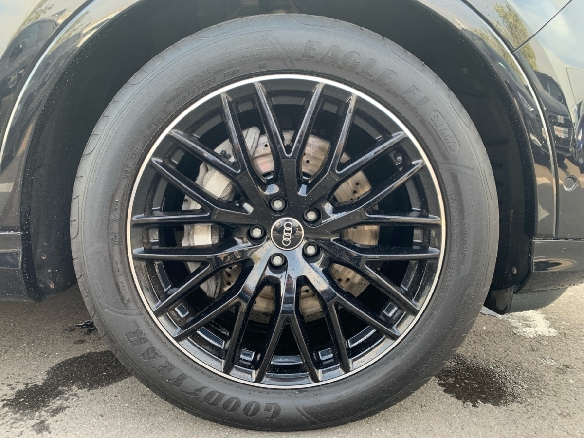 Q7 S line 50TDI quattro tiptronic ,Luft,PANO,PDC