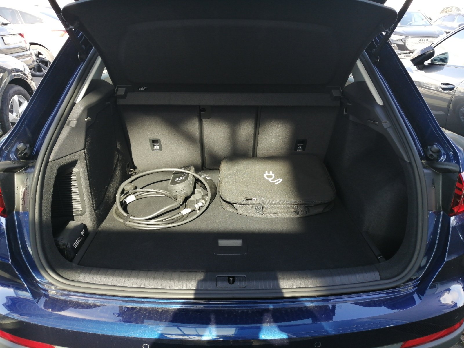 Q3 45TFSI e S tronic Kam.,PDC,Virtual,ACC,LED