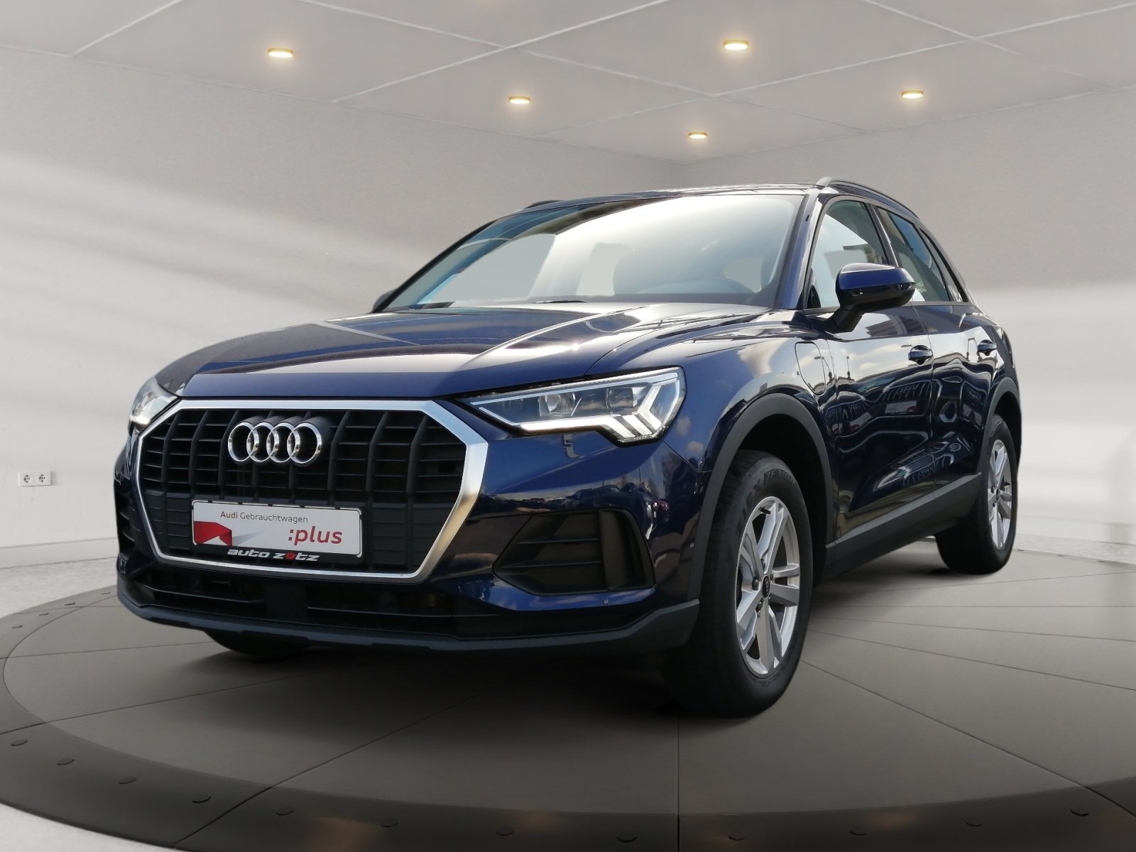 Q3 45TFSI e S tronic Kam.,PDC,Virtual,ACC,LED