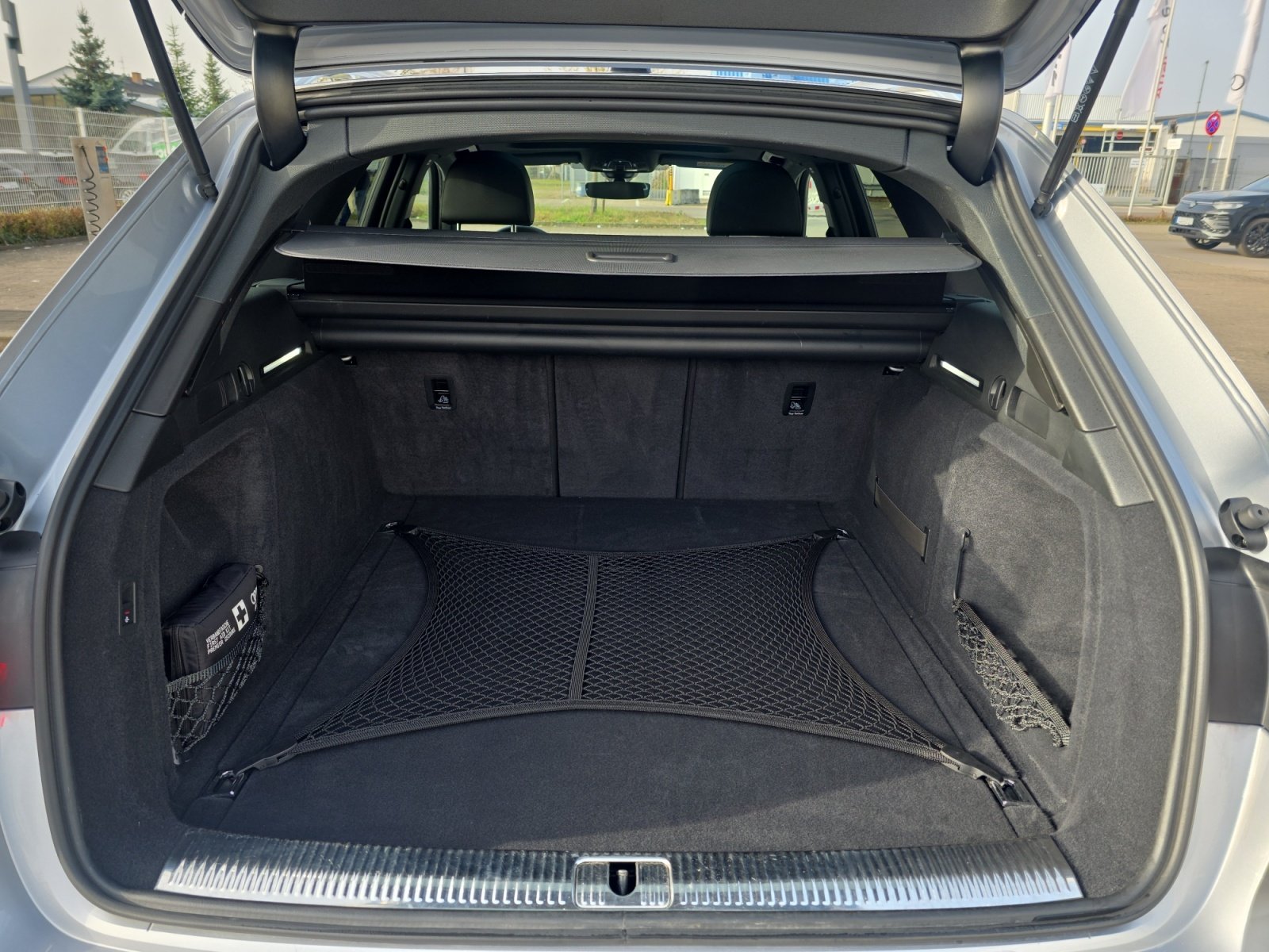 A4 allroad quattro 50 TDI tiptronic matrix,HUD