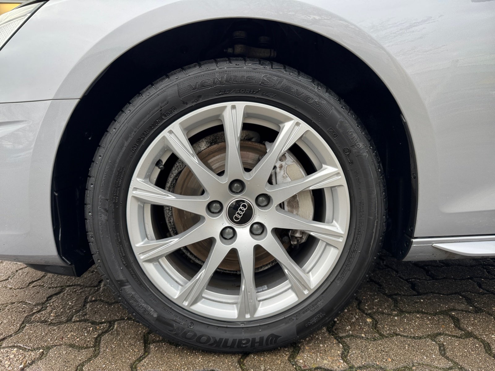 A4 Avant advanced 40TDI quattro S tronic matrix