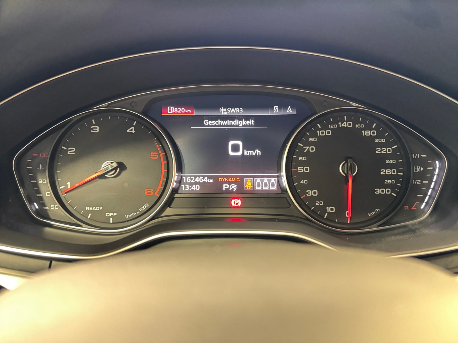 A4 Avant advanced 40 TDI quattro S tronic PDC,LM