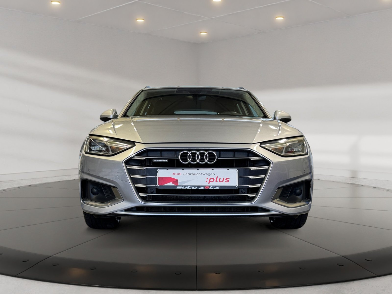 A4 Avant advanced 40 TDI quattro S tronic PDC,LM