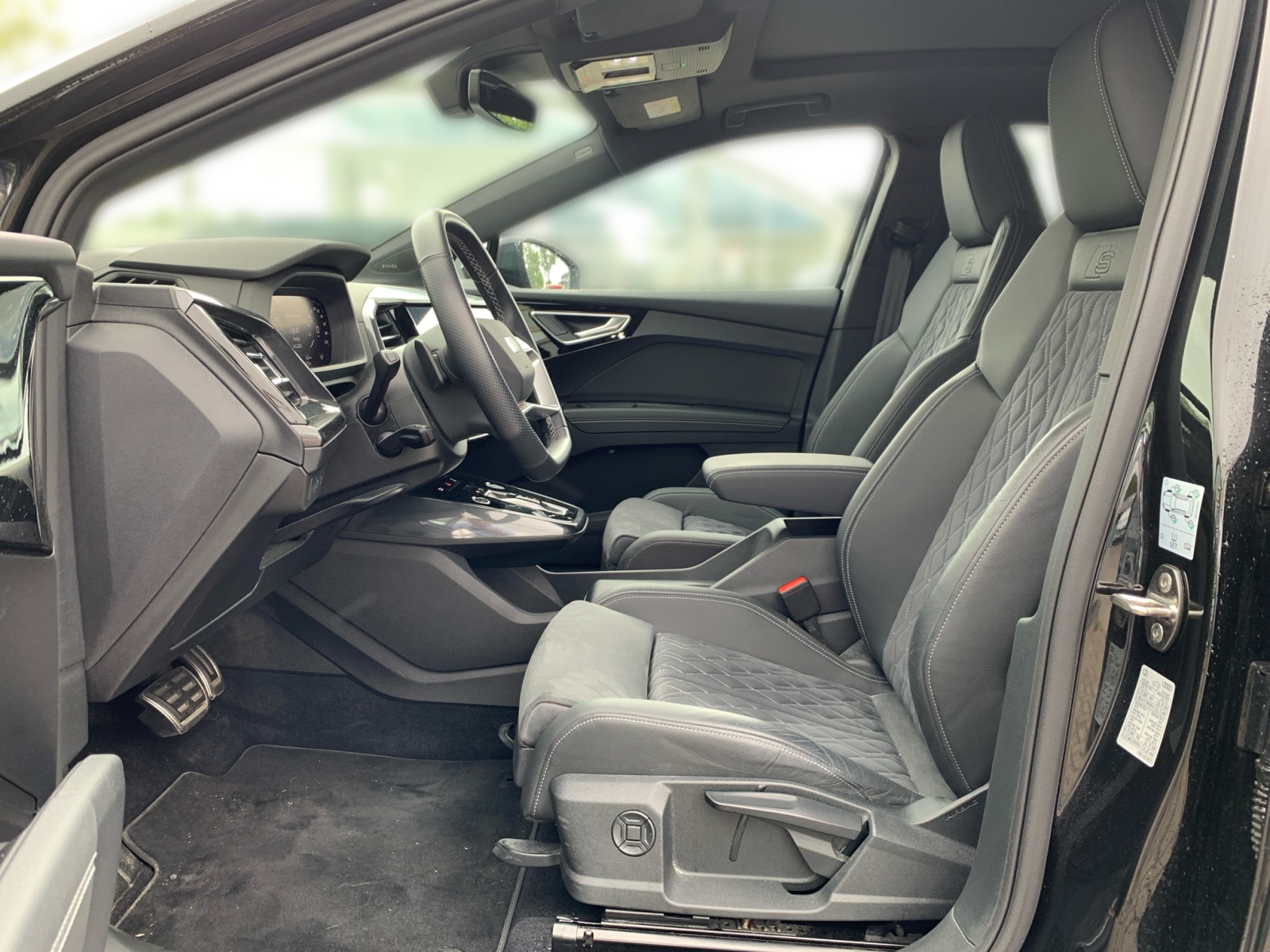 Q4 Sportback e-tron 50 quattro ,S Line,PANO,PDC
