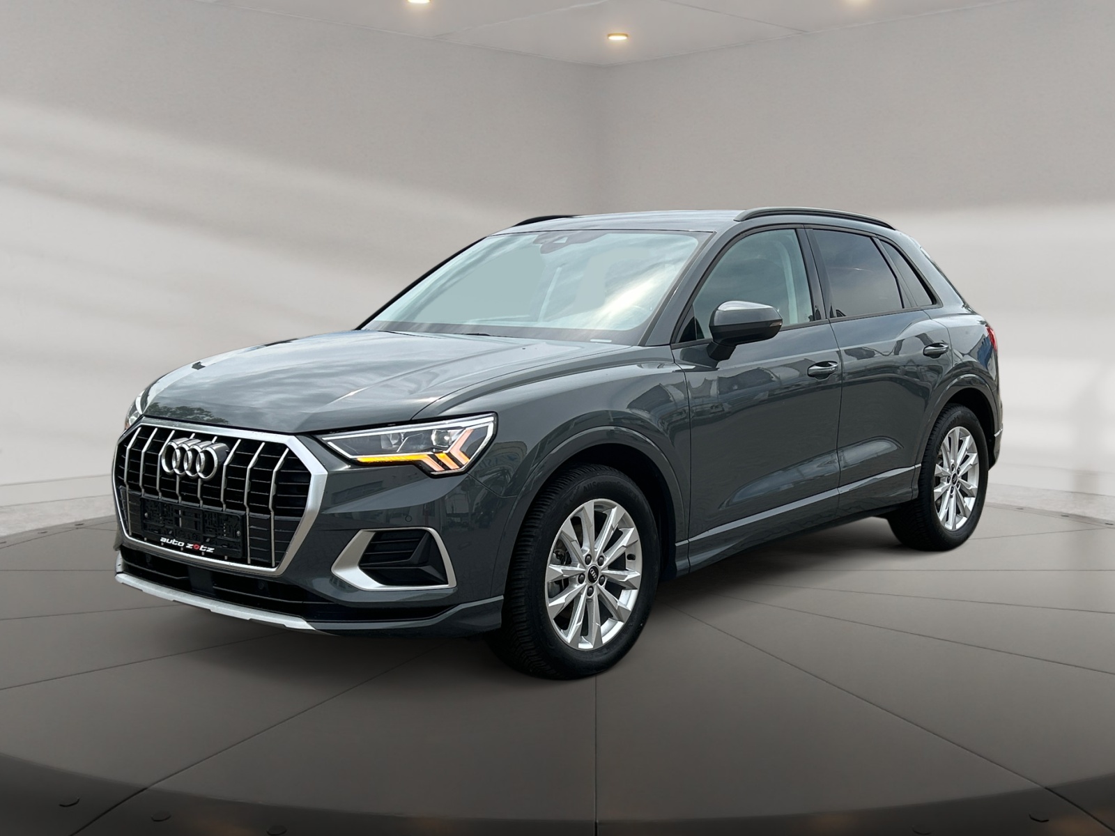 Q3 advanced advanced 35 TFSI 110(150)  S tronic