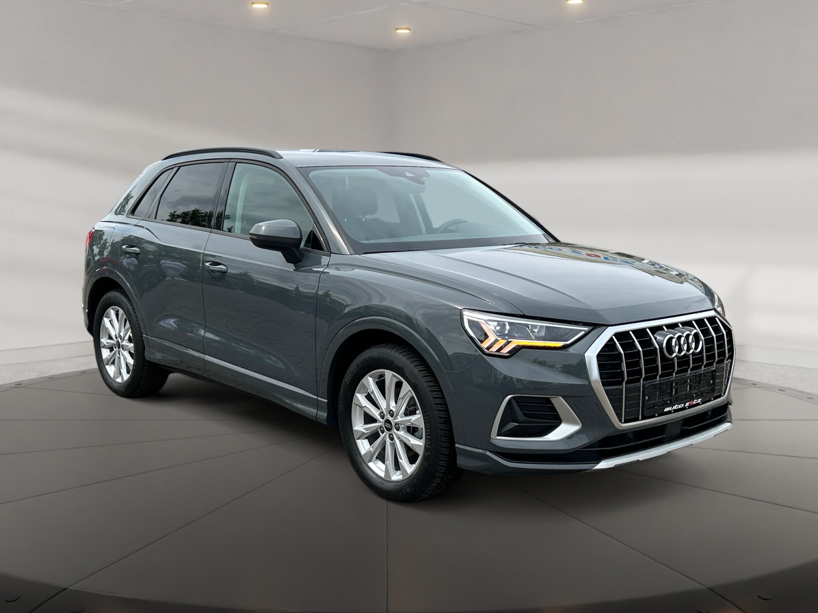 Q3 advanced advanced 35 TFSI 110(150)  S tronic