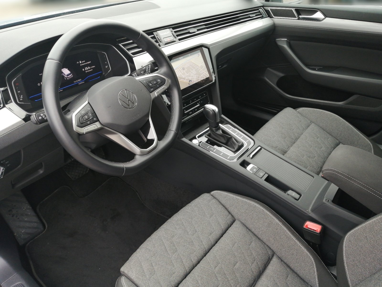 Passat Variant 2.0TDI Business DSG Kam.,Massage