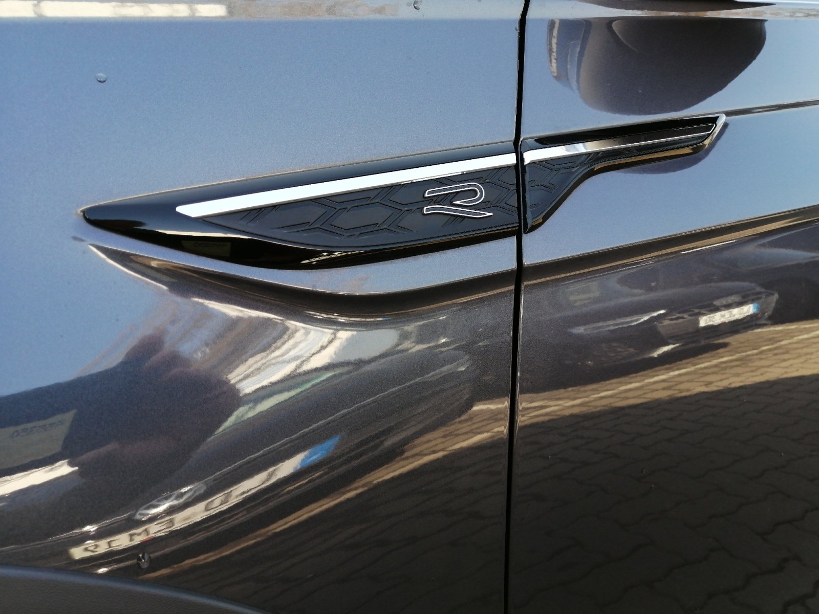 Taigo 1.0 TSI R-Line Kam.,PDC,Virtual,ACC,AHK,LM