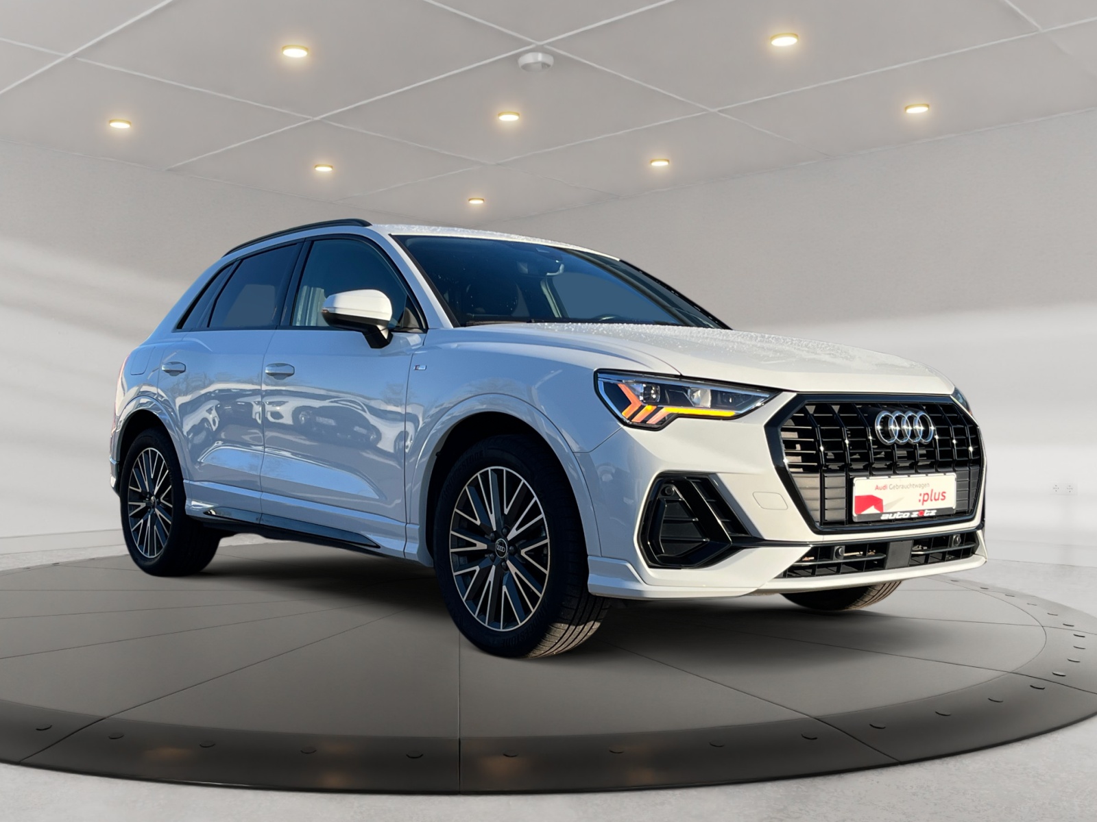 Q3 S line 35 TFSI S tronic ,PDC,Virtual,Kam.,ACC