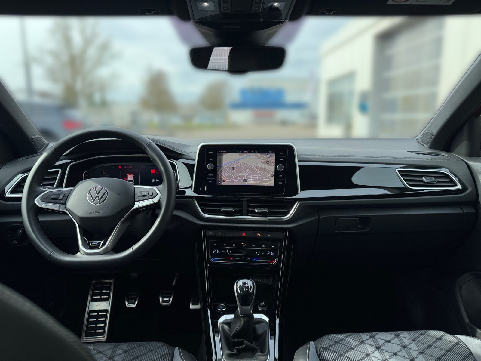 T-ROC R-Line 1.0 TSI LED-Plus Navi ACC SHZ,