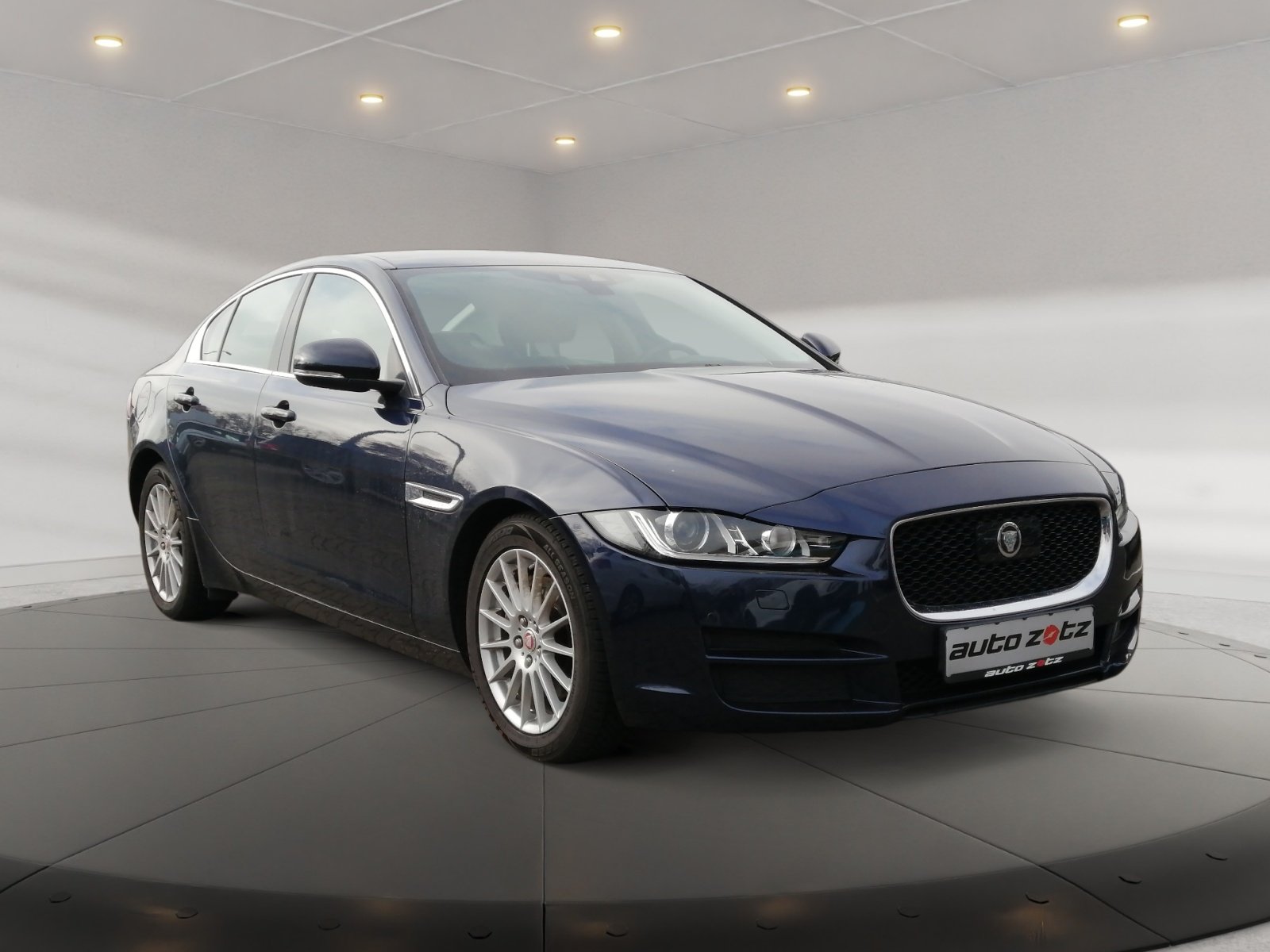 XE Prestige E-Performance PANO,Leder,2xKlima,AUT