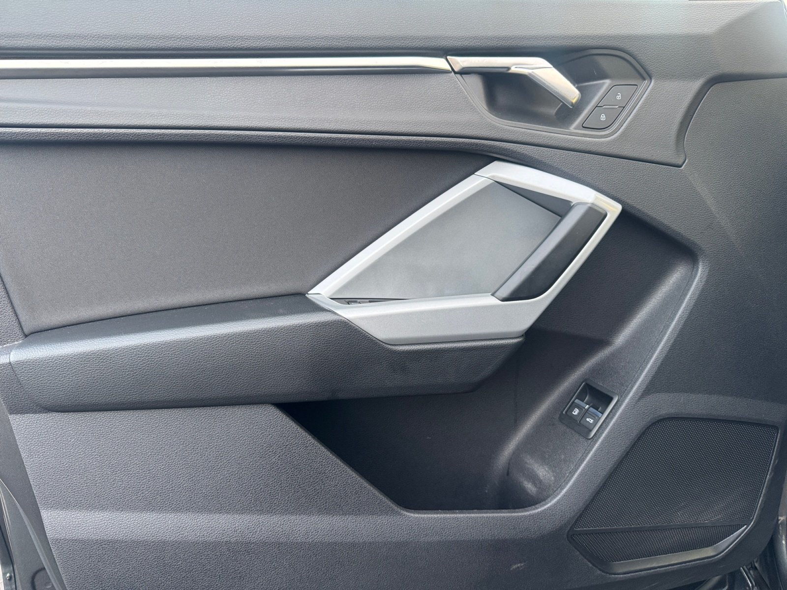 Q3 45 TFSIe S line S tronic S Line,Kam.,PDC,ACC