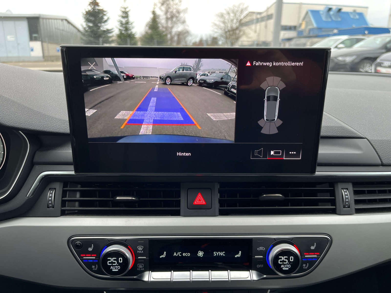 A4 Avant S line ,PANO,PDC,Virtual,Kam.,Navi,ACC