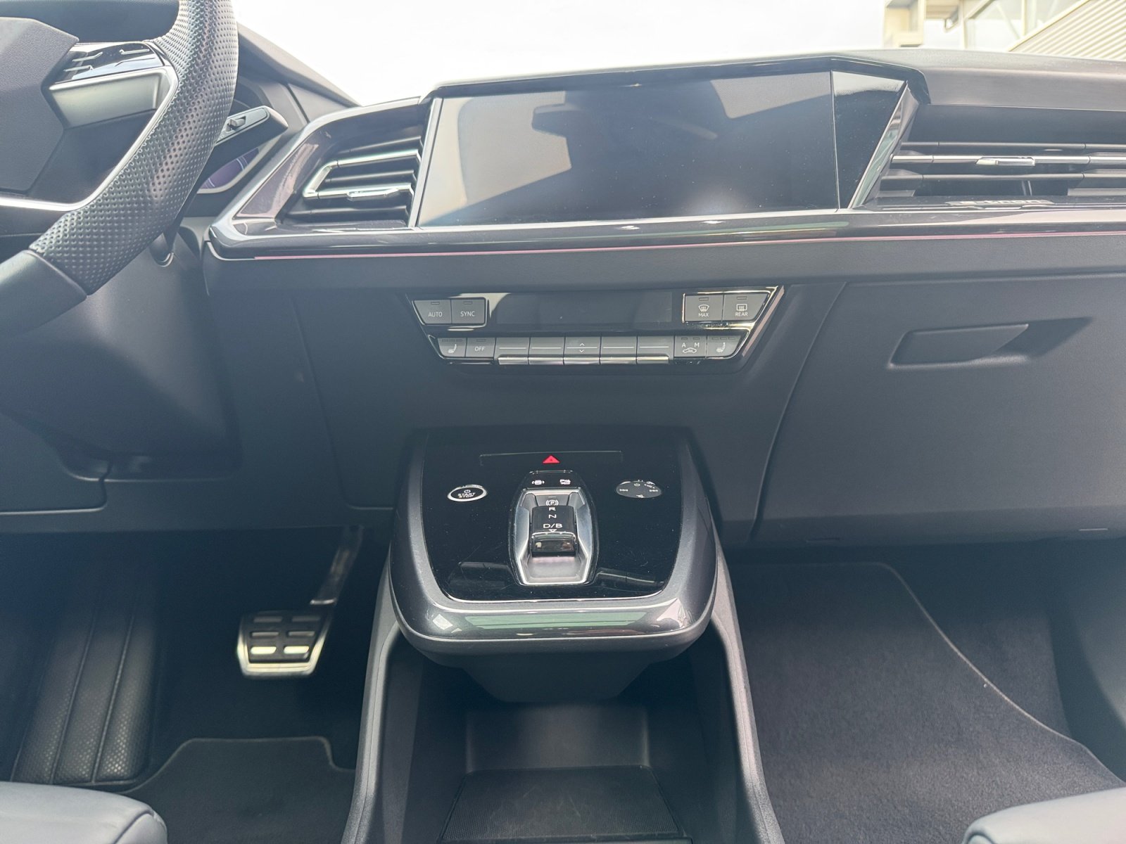 Q4 Sportback e-tron 50 quattro 220 kW S Line,HUD