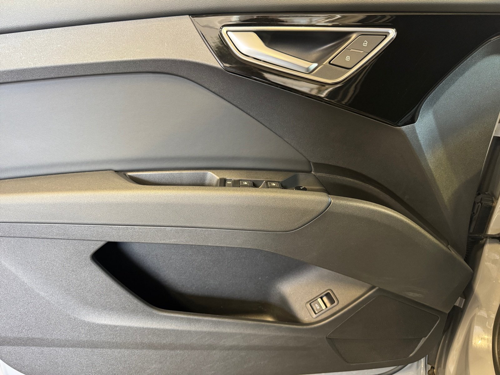 Q4 Sportback e-tron S Line,PDC,Standhz,Virtual