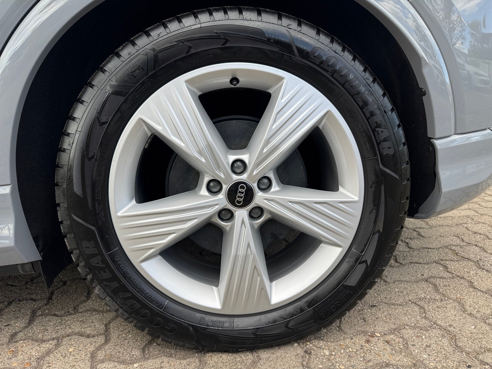 Q4 Sportback e-tron S Line,PDC,Standhz,Virtual