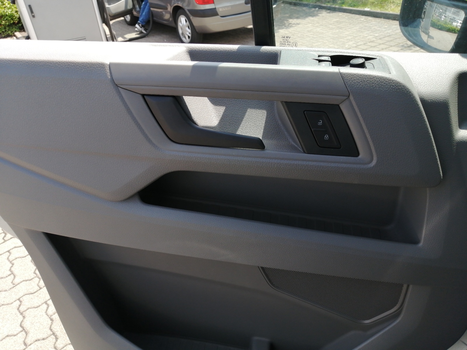 Crafter 35 Pritsche 2.0TDI EKA MR KLIMA ,AHK,SHZ