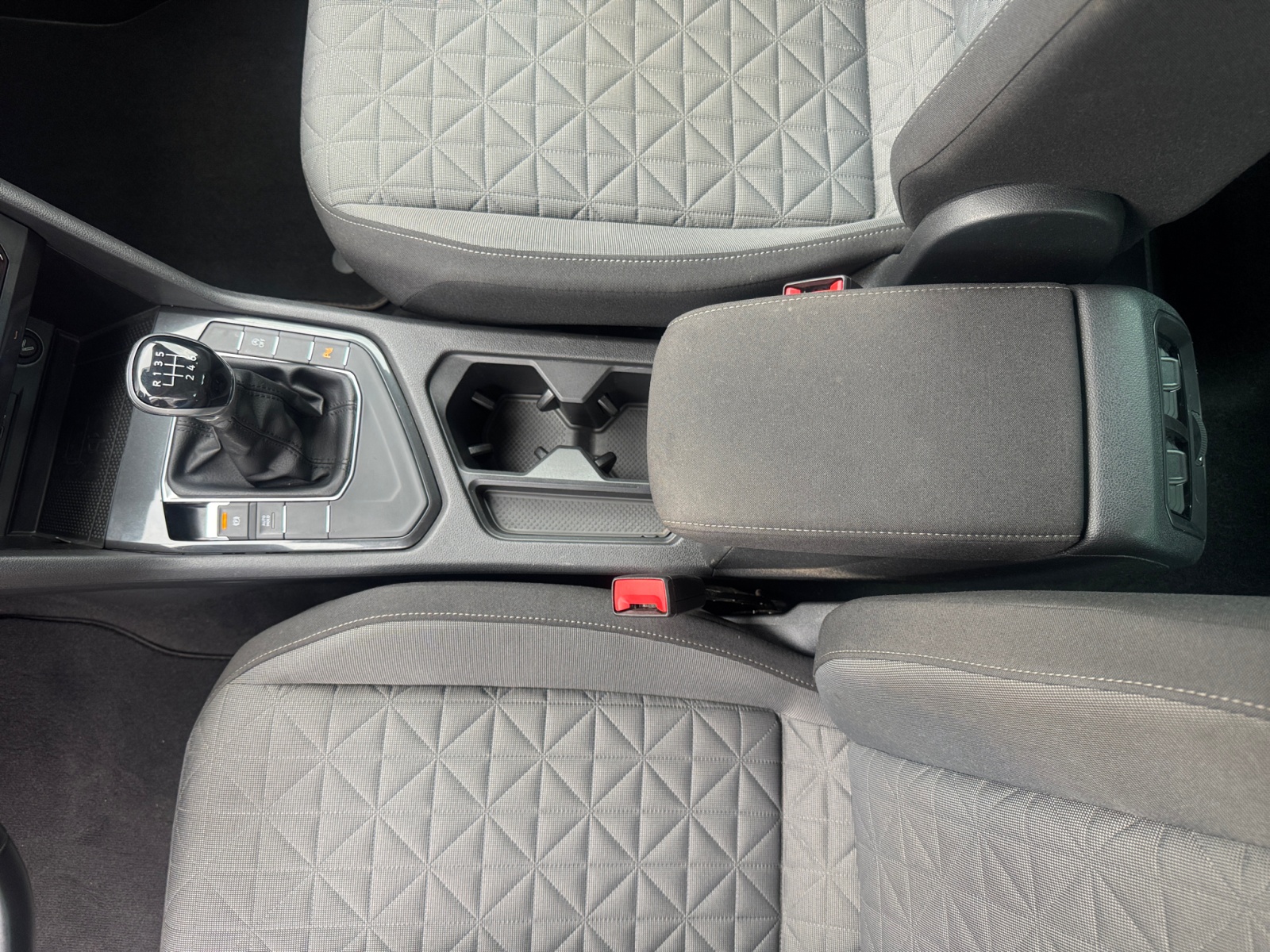 Tiguan Life 1.5TSI AHK PDC,ACC,LED,Navi,DynLicht