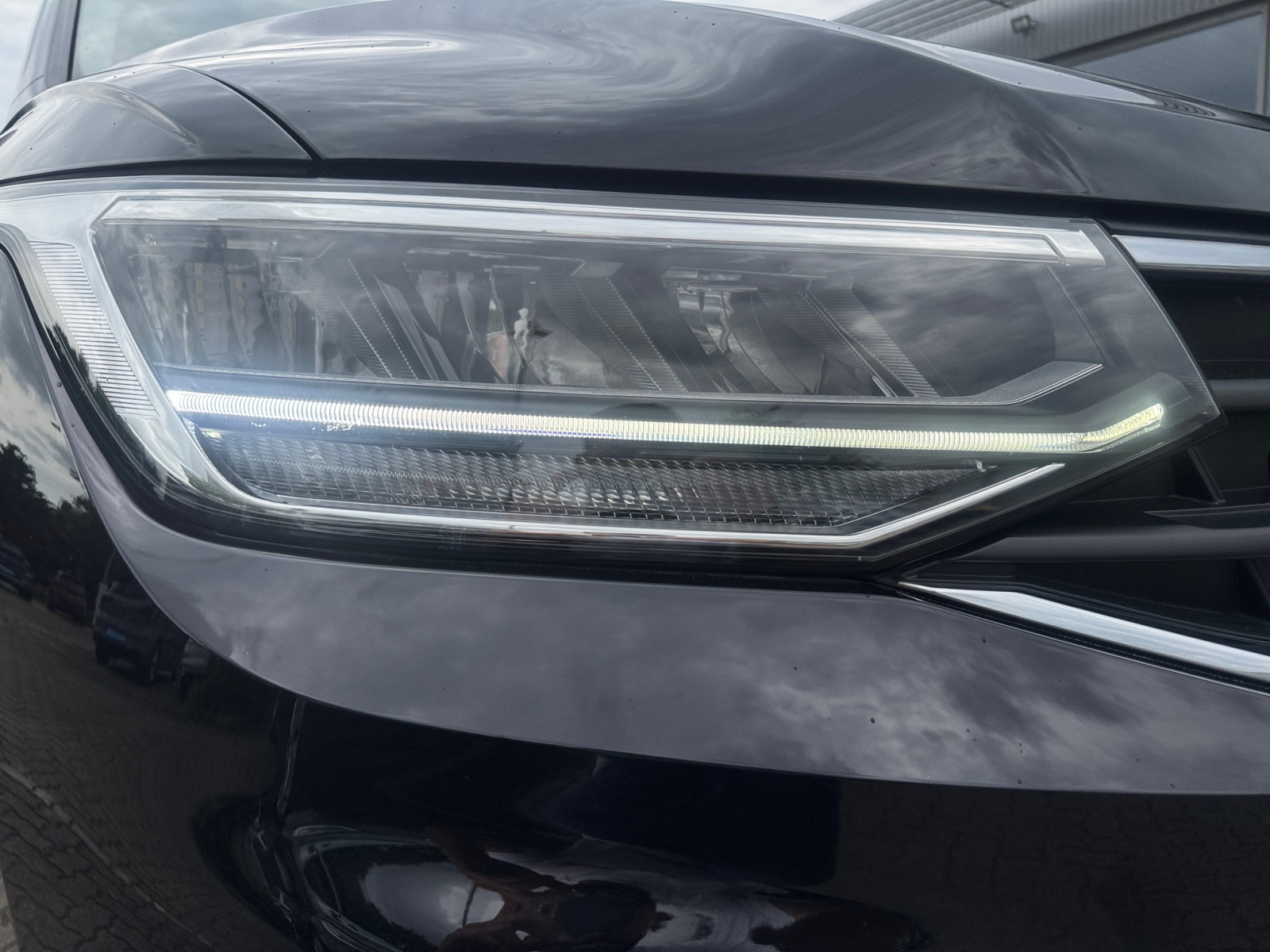 Tiguan Life 1.5TSI AHK PDC,ACC,LED,Navi,DynLicht