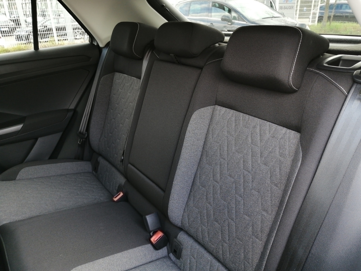 T-ROC MOVE T-ROC 2.0 Life DT085 TDIM6F ,PDC,AHK