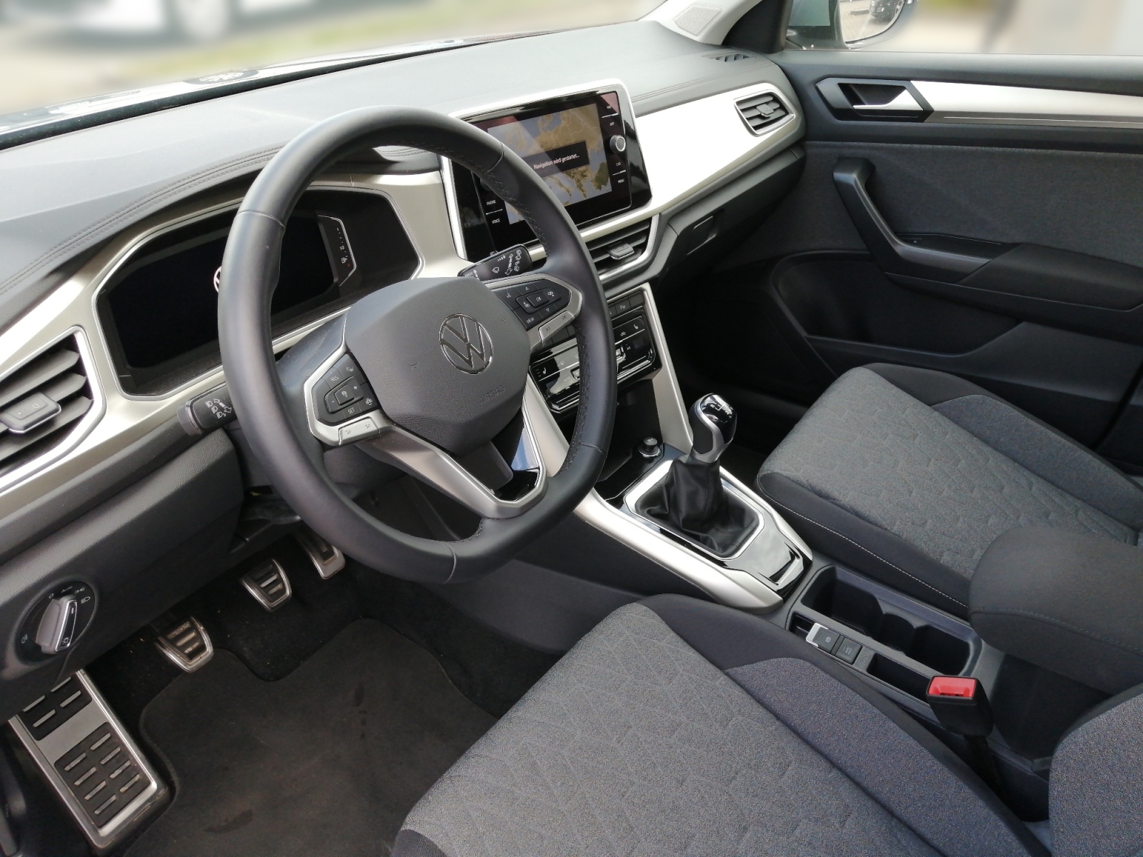T-ROC MOVE T-ROC 2.0 Life DT085 TDIM6F ,PDC,AHK