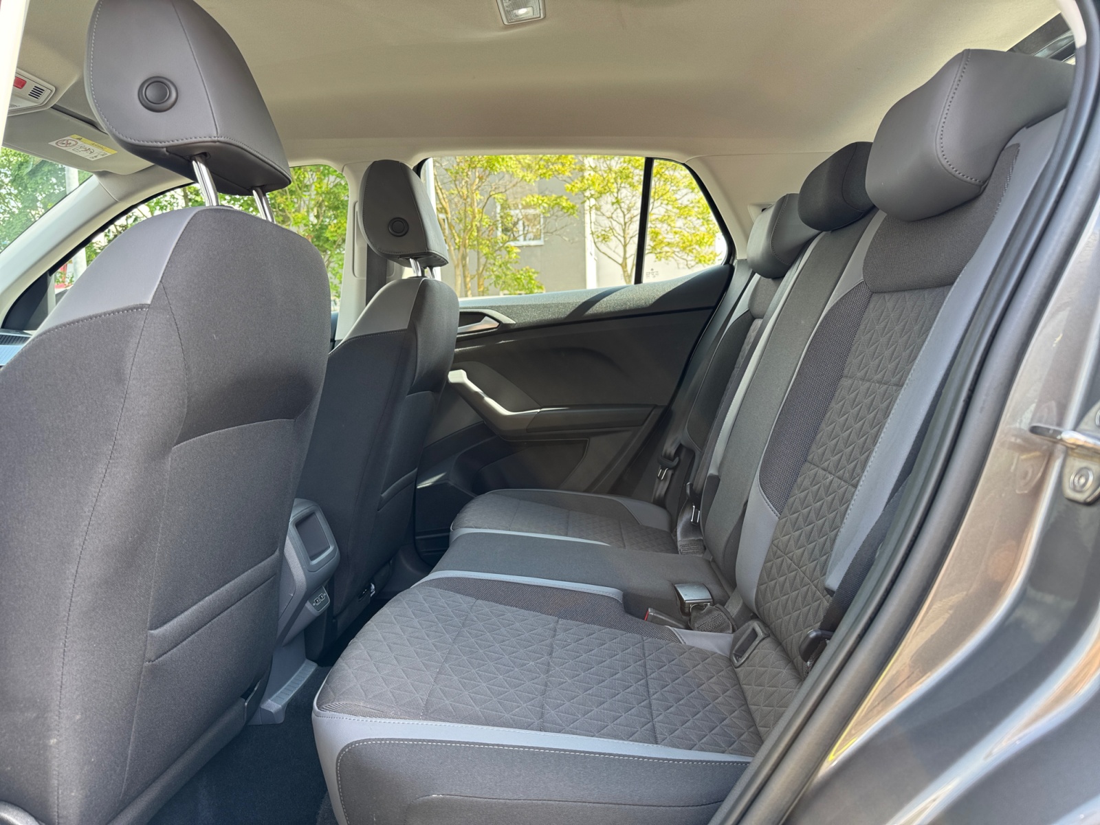 T-Cross Style 1.0 l TSI NAVI KAMERA LED ,PDC,LM