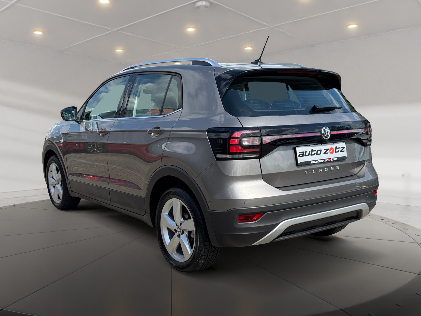 T-Cross Style 1.0 l TSI NAVI KAMERA LED ,PDC,LM