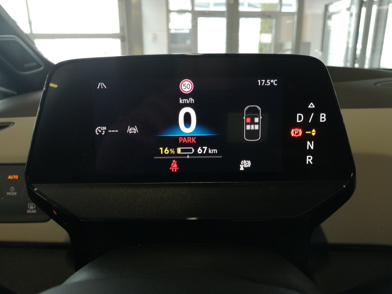 ID.3 Pro 59 kWh 360,HUD