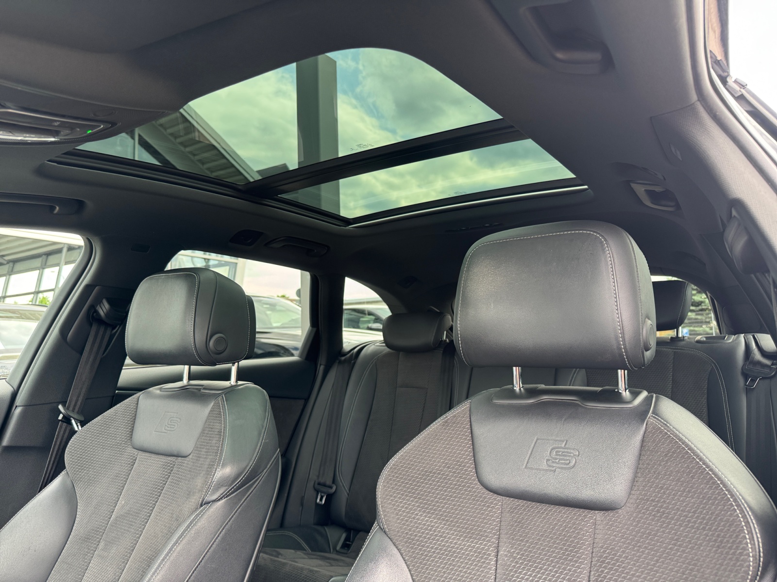 S4 Avant 3.0 TFSI quattro ,PANO,PDC,Massage,BO
