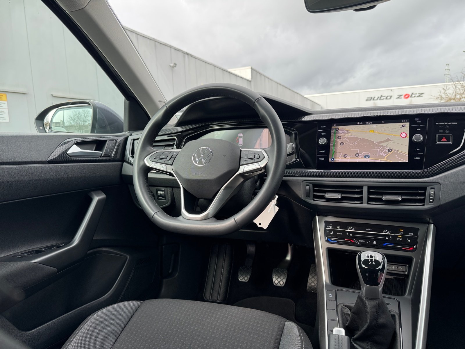 Taigo Life 1.0 l TSI OPF 5-Gang ,Virtual,PDC,LM