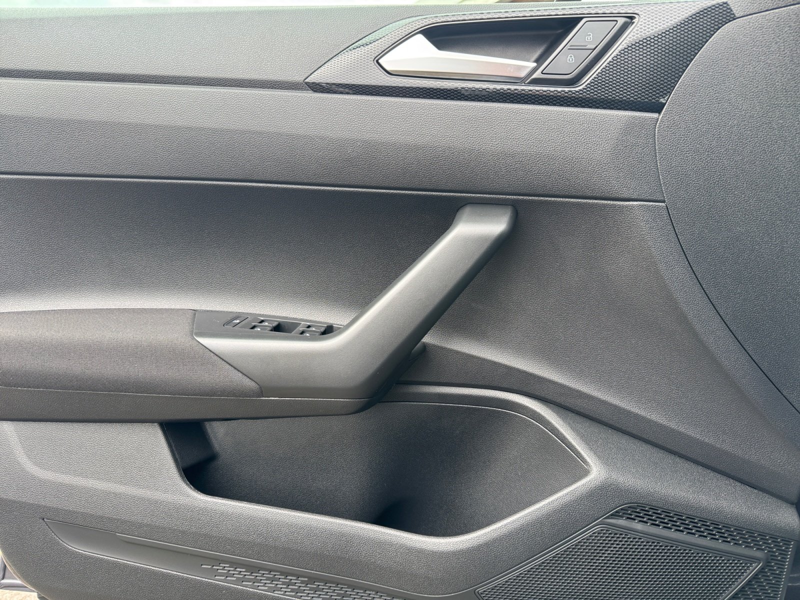 Taigo Life 1.0 l TSI OPF 5-Gang ,Virtual,PDC,LM